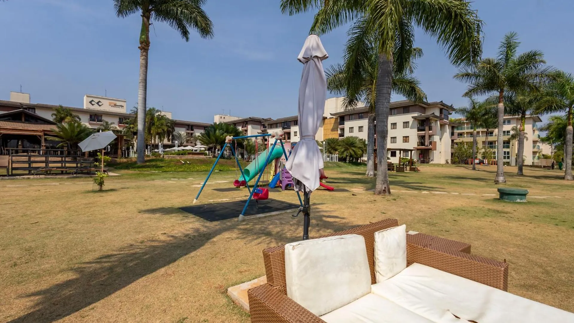 Aparthotel Life Resort Flat- Vista Lago- Silencioso- Mobiliado- Ate 2 Pessoas Brasilia